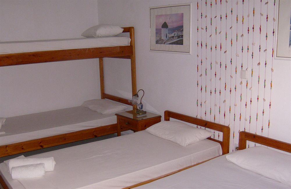 Albatross Hotel Livadi  Room photo