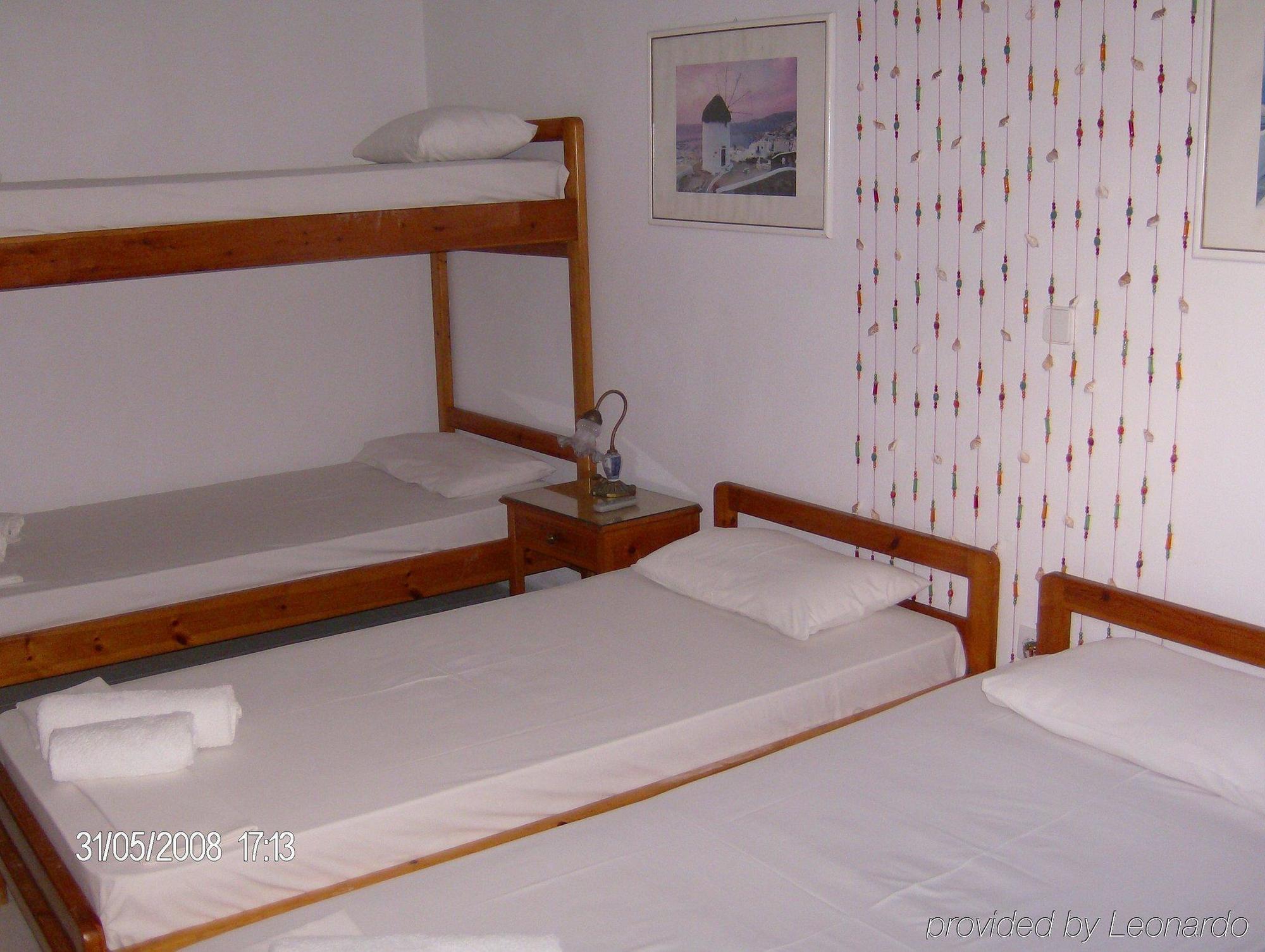 Albatross Hotel Livadi  Room photo